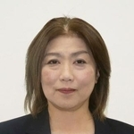 　田久保真紀氏