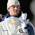 　バイアスロン男子１０キロスプリントで２個目の銅メダルを獲得したストゥルラホルム・レグライ＝１３日（ＡＰ＝共同）