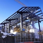 　イタリア・コルティナダンペッツォで冬季五輪に合わせて建設されているケーブルカー＝１５日（共同）