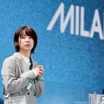 　スピードスケート女子１０００メートルのレース会場に姿を見せた高木菜那さん＝９日、ミラノ（共同）