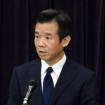 　訓示する神奈川県警の今村剛本部長＝２４日午後、神奈川県警本部