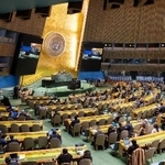 　国連総会の緊急特別会合＝２４日（国連提供）