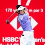 　第２ラウンド、通算５アンダーで１１位の山下美夢有＝セントーサＧＣ（共同）