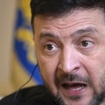 　１９日、ウクライナの首都キーウで共同通信との単独会見に応じるゼレンスキー大統領（共同）