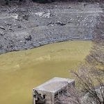 　水位が低下した高知県の吉野川水系早明浦ダム＝２月２７日（水資源機構提供）