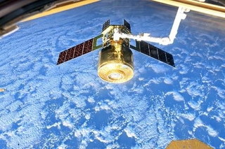 　新型補給機「ＨＴＶ-Ｘ」１号機＝昨年１０月（油井亀美也飛行士のＸ投稿から）