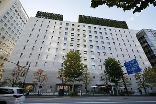 　小学館本社＝東京都千代田区