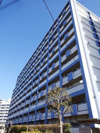 　事件の現場となったアパート＝２０２１年２月、東京都国立市