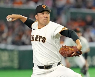 　ヤクルトとのオープン戦に先発した巨人・田中将＝東京ドーム