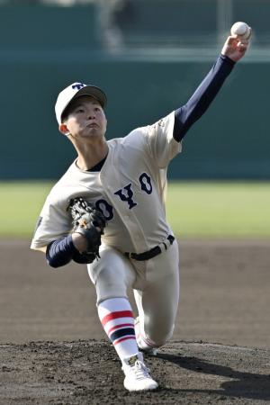 　花咲徳栄戦に先発した東洋大姫路・下山＝甲子園