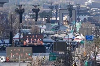 　ＢＴＳ復帰公演の会場、光化門広場＝２１日、ソウル（ロイター＝共同）