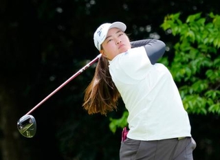 　第１日、７アンダーで首位の入谷響＝ＵＭＫＣＣ