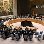 　米ニューヨークの国連本部で開かれたイラン情勢を巡る安全保障理事会の緊急会合＝２月２８日（共同）