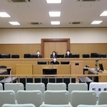 　保護司が殺害された事件の判決公判が開かれた大津地裁の法廷＝２日午後（代表撮影）