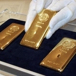 　重さ１キロの金地金