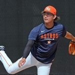 　ブルペンで投球練習するアストロズ・今井＝ウェストパームビーチ（共同）