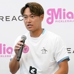 　マイアミとの再契約を発表したピックルボールの船水雄太＝３日、東京都内