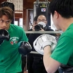 　世界戦に向け練習する高田勇仁＝５日、東京都内