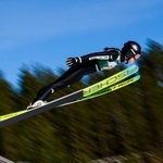 　Ｗ杯複合混合団体スプリントでの葛西優奈の前半飛躍＝ラハティ（共同）