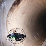 　下水道管の点検に利用されるドロ-ン（ＮＴＴ　ｅ-Ｄｒｏｎｅ　Ｔｅｃｈｎｏｌｏｇｙ提供）