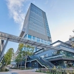 　横浜市の関内駅前で１９日に開業する大型商業エリア「ＢＡＳＥＧＡＴＥ横浜関内」＝１２日