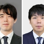 　藤井聡太棋王（左）、増田康宏八段