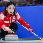 　日本代表のロコ・ソラーレの藤沢五月＝１４日（カナディアンプレス提供・ＡＰ＝共同）