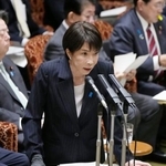 　参院予算委で答弁する高市首相＝１６日午前