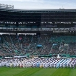 　甲子園球場で行われた第９８回選抜高校野球大会の開会式＝１９日午前