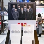 　２０日、韓国ソウルで発売された人気音楽グループＢＴＳのアルバム（共同）