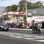 　全線で開通した県道熊本高森線＝２０日午前、熊本県益城町