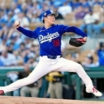 　パドレス戦に先発したドジャース・山本＝グレンデール（共同）