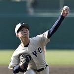 　花咲徳栄戦に先発した東洋大姫路・下山＝甲子園