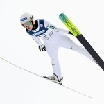 　Ｗ杯ジャンプ女子第３２戦での丸山希の飛躍＝ビケルスン（共同）