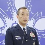 　内倉浩昭統合幕僚長＝昨年８月、防衛省