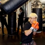 　練習を公開したボクシングの那須川天心＝３１日、東京都内