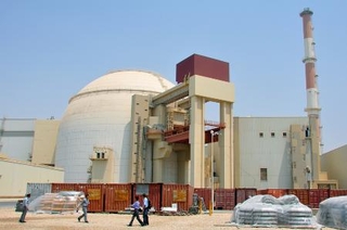 　イラン南部のブシェール原発＝２０１０年