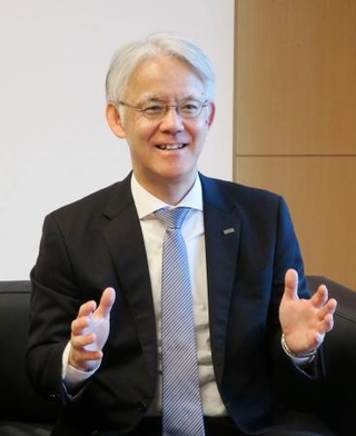 　インタビューに応じるみずほ信託銀行の笹田賢一社長