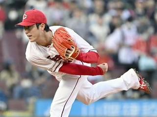 　ヤクルト戦に先発した広島・森下＝マツダ