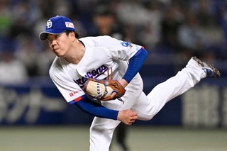 　ヤクルト戦に先発した中日・柳＝バンテリンドーム
