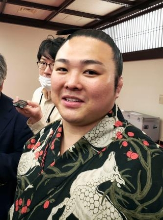 　力士会に出席した炎鵬＝２８日、両国国技館