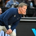 　ゴンザガ大のマーク・フュー監督＝３月、ポートランド（ロイター＝共同）