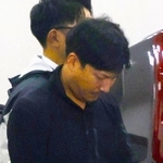 　強盗致傷などの疑いで逮捕された布施大輝容疑者＝７日、警視庁新宿警察署