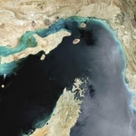 　ホルムズ海峡の衛星写真（ゲッティ＝共同）