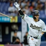 　１０回オリックス１死三塁、西川が中前にサヨナラ打を放つ＝京セラドーム