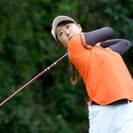 　第１日、７アンダーで首位の稲垣那奈子＝石坂ＧＣ