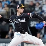 　日本ハム戦に先発し、７回２失点で今季初勝利を挙げ１２球団勝利を飾ったソフトバンク・上沢＝エスコンフィールド