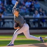 　アスレチックス戦に先発し、２回１／３を投げ７失点で２敗目を喫したメッツ・千賀＝ニューヨーク（ＡＰ＝共同）