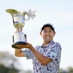 　プレーオフを制しツアー初優勝を果たした石坂友宏＝東建多度ＣＣ名古屋