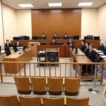 　桂田精一被告の公判が開かれた釧路地裁の法廷＝１７日午前（代表撮影）